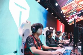 AYX SPORTS-JackeyLove关键节点比分优势明显，勇士带队取胜！-AYX SPORTS