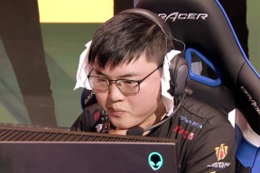 爱游戏中国-Faker新星绝杀表现惊艳，皇家马德里未来可期！-爱游戏中国