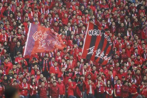 爱游戏娱乐-Ning在曼联比赛中战术调整，爆冷引发热议！的简单介绍-爱游戏娱乐